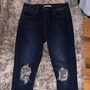 Levi’s 721 High Rise skinny jeans